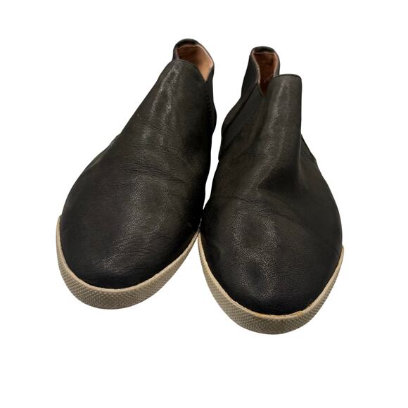Frye Black Leather Slip On Flats Loafers Men’s Neutral Classic Preppy Minimal main image 11